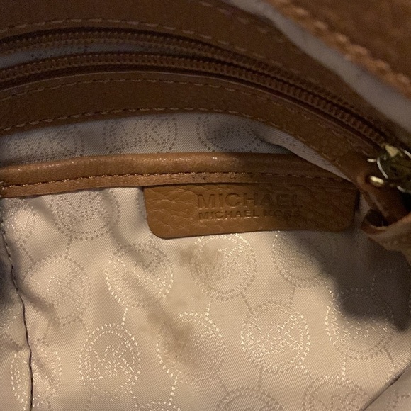 EUC Michael Kors classic brown Pebbled Leather dual Crossbody/shoulder bag - Picture 12 of 14